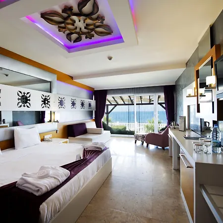 Üdülőközpont Flora Garden - Adults Only 16 - Couples Concept 5*