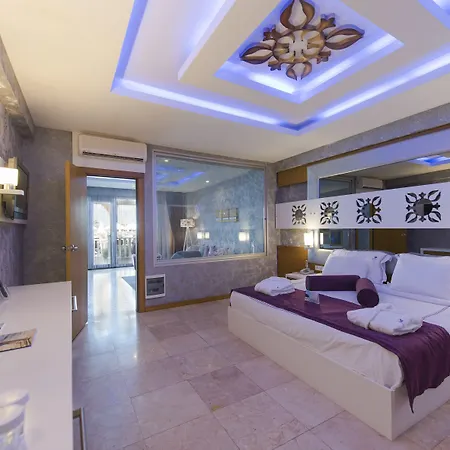 Flora Garden - Adults Only 16 - Couples Concept