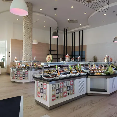 Üdülőközpont Flora Garden - Adults Only 16 - Couples Concept 5*